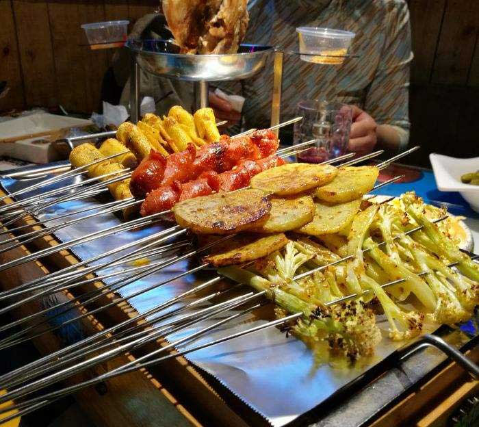 栾城音乐烧烤吧